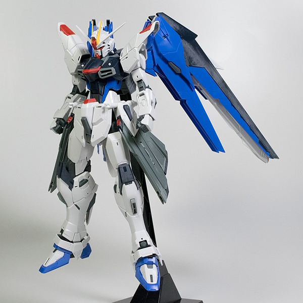MG 1/100 ZGMF-X10A フリーダムガンダム Ver.2.0